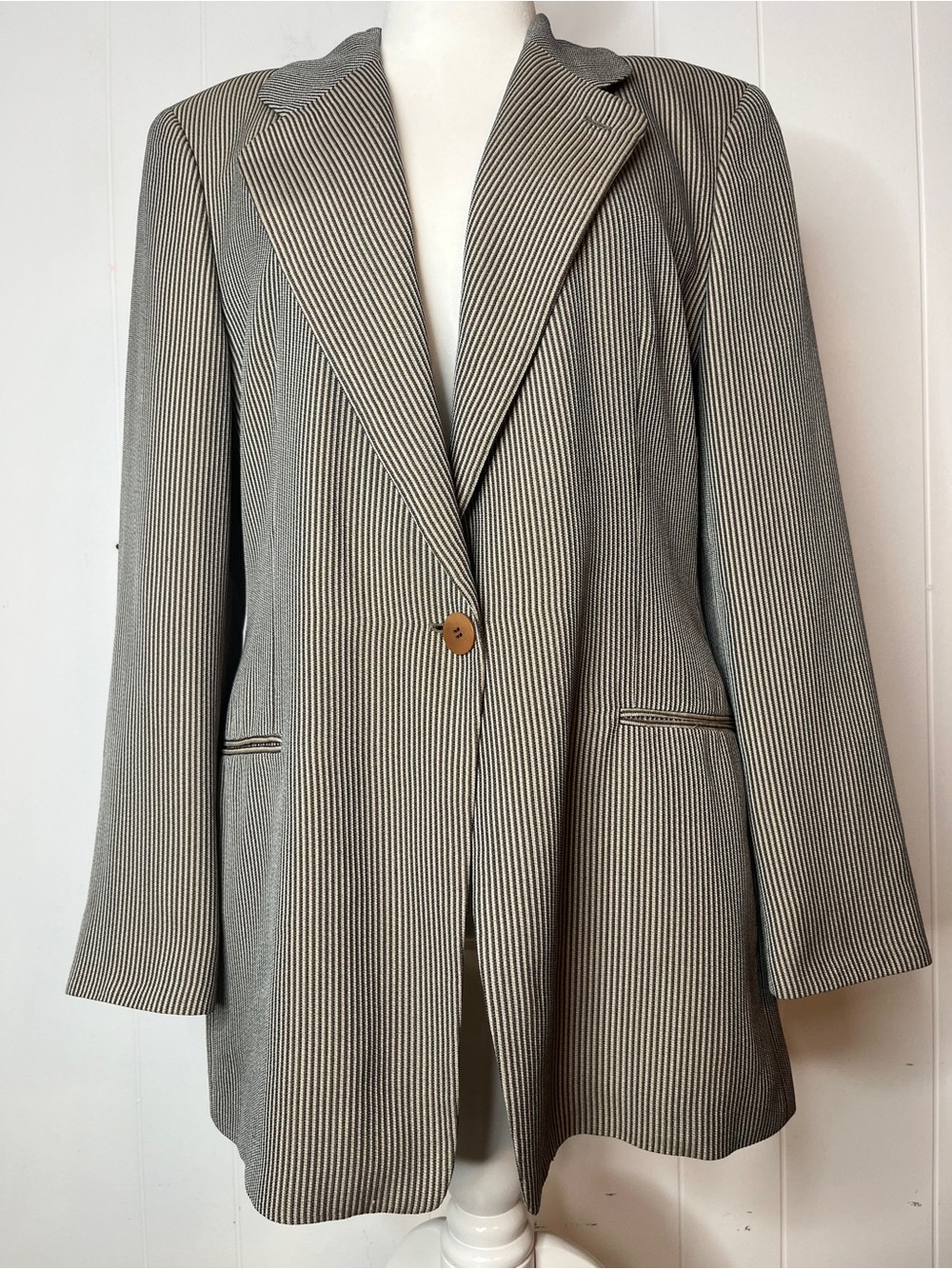 Vintage 90s Armani Classic Striped Women’s Blazer Jacket Fitted Size EU 48